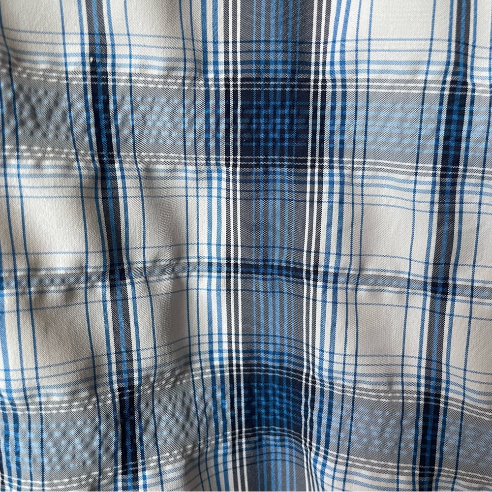 Eddie Bauer Men’s Large Short Sleeve Button Up Shirt Blue & White - Picture 6 of 6